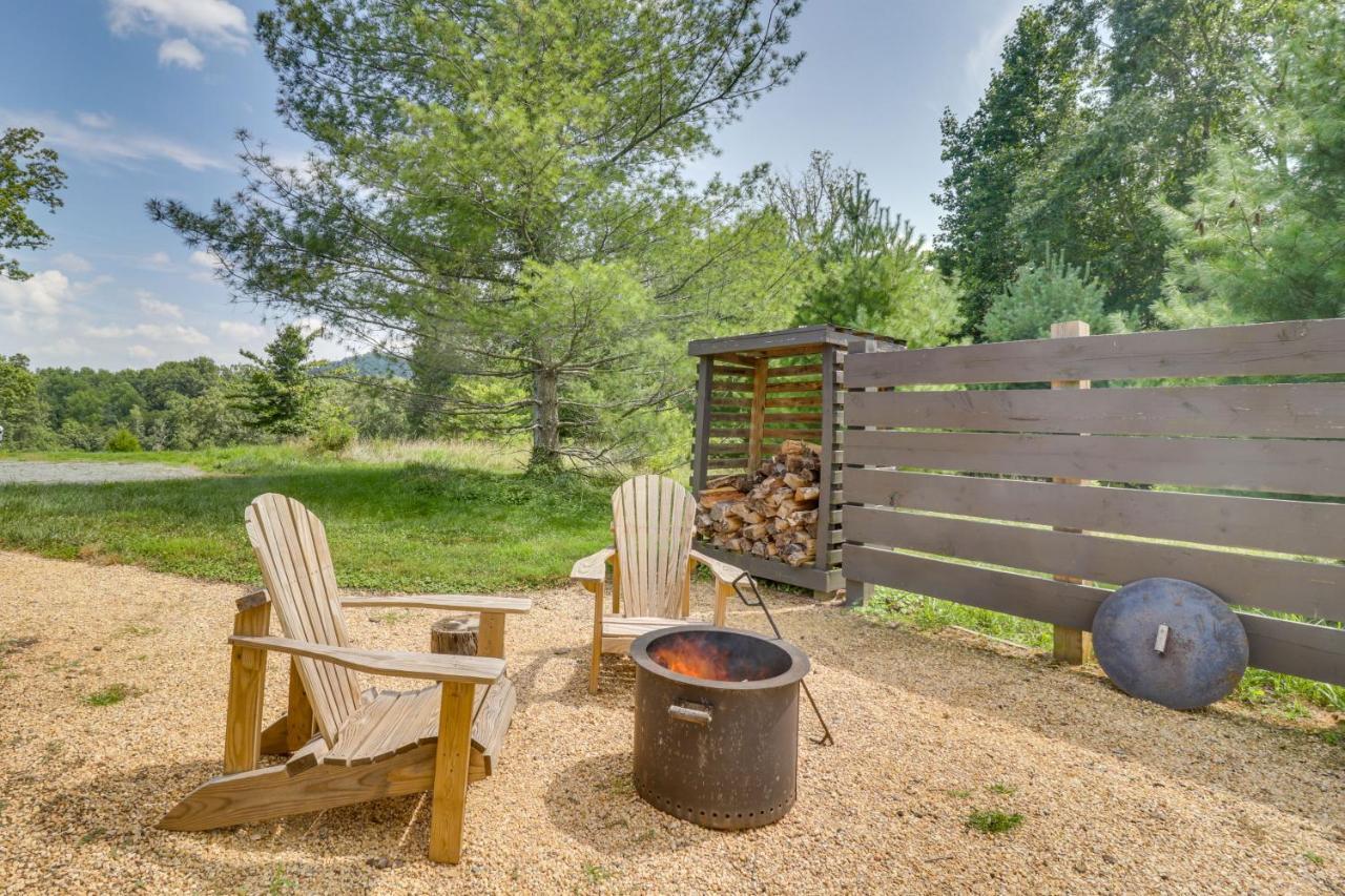 Rustic Baileys Retreat Cabin Near Wineries! Crozet Exterior photo